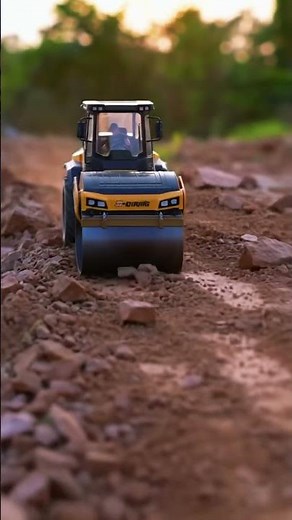 Satisfying RC Road Roller Compaction! ✨