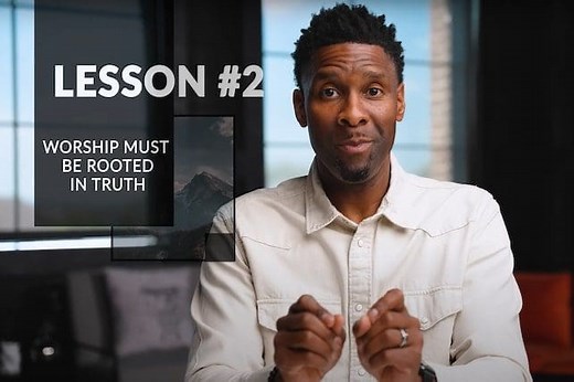 “Some of the Most Popular Worship Songs Right Now Should Be Removed.” Allen Parr Explains Why