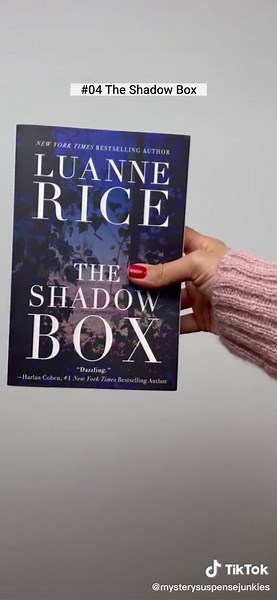 These 7 Books Were So Shocking, People Actually Gasped In The Theaters