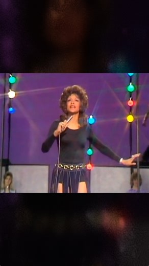 Peter Bryan on Instagram: "Freda Payne - Band of Gold (1970) Wikipedia: Freda Charcilia Payne (born September 19, 1942) is an American singer and actress. Payne is best known for her career in music during the mid-1960s through the mid-1980s. Her most notable record is her 1970 hit single "Band of Gold". "Band of Gold" is a song written and composed by former Motown producers Holland–Dozier–Holland (under the pseudonym of Edythe Wayne) and Ron Dunbar. It was a major hit when first recorded by Fr