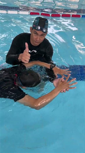 Why Your Legs Keep Sinking While Swimming | Fix Your Body Position