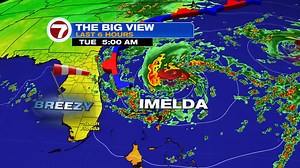 Today & tomorrow will be drier with a good amount of dry air filtering in from a NW flow across the region since South Florida sits on the outer edges of #Imelda (moving away from the Bahamas). Outside of a brief & light shower, we will have breezy conditions & hotter temps. | 7Weather