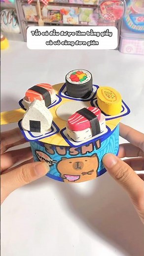 How to make a super easy "Capybara Sushi Shop 🍣 with dolls selling sushi" out of paper #diy #mini...