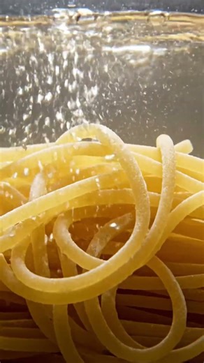 Satisfying Pasta Cooking ASMR 🍝 #asmr #asmr #cooking #satisfying #primesatisfy