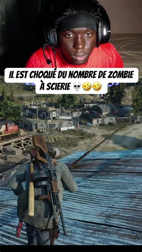 Il est choqué du nombre de zombies à la scierie