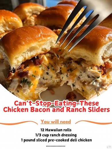 Chicken 😽 Bacon and Ranch Sliders 🥓🍗🌿 Savory, cheesy, and baked to golden perfection. These ranch-loaded sliders are the ultimate party or game-day snack! 😍 Ingredients: • 12 Hawaiian rolls • 1/3 cup ranch dressing • 1/2 cup bacon bits 🏆 | Easy Recipes