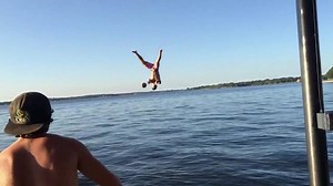 TAG a friend friend who NEED to pull off this BACK-FLIP swing catch with! http://bit.ly/1TUIvfF Are YOU #WhistleWorthy? Send us a DM for a chance to be featured! | Whistle Sports