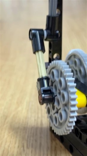 Sun & Planet Gear Reciprocating Mechanism #lego #legotechnic #diyptojects #engine #mechanical #Creative #mechanism | Bricks Master Builders