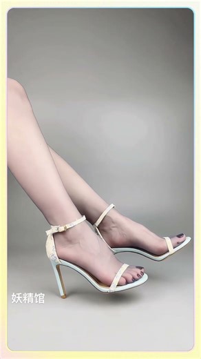 0D Ultra-Sheer Vintage Blue Pantyhose #beautiful #foot