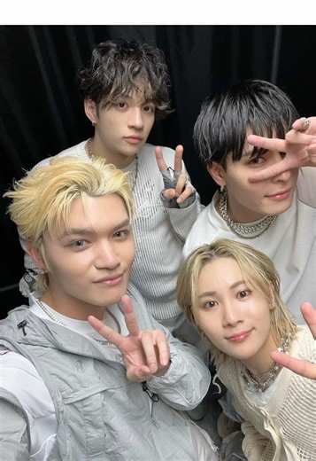 Entrem Pro Fandango pelo AmorRRR: Wolf Howl Harmony