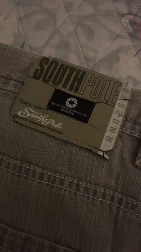 Jesse Pinkman’s Stylish Grey Southpoles Look