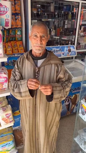 Mahfoudi Mohammed Chérif on Instagram‎: "اكدولي على الفيييييزي 😅"‎