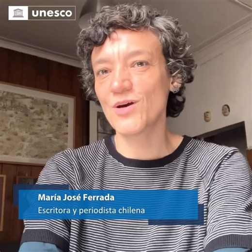 El poder de los libros es transformador. ✨ Los libros nos inspiran, nos educan y nos unen: abren amplios caminos de diálogo entre las personas, dentro de las comunidades y a través del tiempo. Hoy, en el Día Mundial del Libro y del Derecho de Autor, te compartimos un mensaje de la escritora chilena, María José Ferrada.  #DíaDelLibro #WorldBookDay #BookDay #UNESCO | Oficina Regional de Educación para A. Latina y el Caribe -Unesco Santiago | Facebook