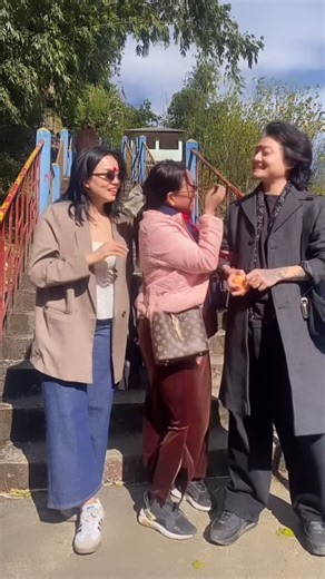 Lonya Nyapi on Instagram: "Fun time with my dearly beloved💗🧿"