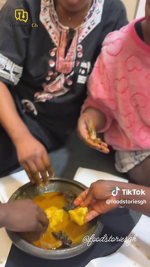 • Fufu made with fufu Flour • Hi foodies, I learnt a new trick to making my fufu made with fufu flour taste just like the good old way pounding with a mortar and pestle. Have you ever tried adding corn starch to your fufu flour? Ingredients Fufu flour Corn starch Water Would you try this recipe? Paired my fufu with my palmnut soup made with @qselnet_foodsgh palm soup base 😍 #foodstoriesgh #foodie #foodcontent #foodcontentcreator #foodblog #foodblogger #ghana #ghanaianfood #ghanaiancuisine #ghan