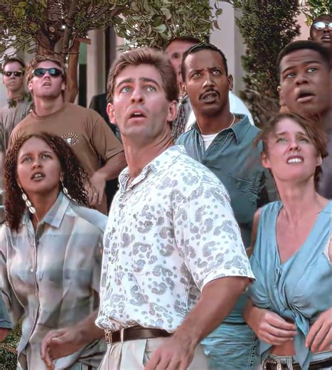 He farted and destroyed the entire city. #edit #movie #film