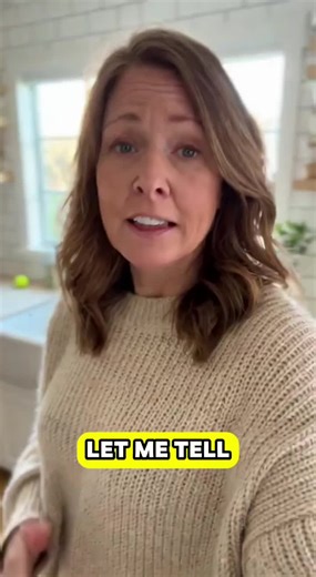 L, Try the mushroom powder! It is rich in beta-glucan and helps enhance immunity. Just sprinkle one spoonful of powder on their food. #Dog Defecation Problems #Dog Probiotics #Dog Health #Dog Mom #Dog Dad #Little Dog 0WDEf #Dog Life #Digestive Health