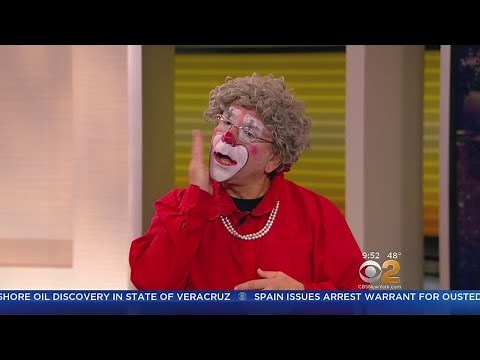 Talkin' Big Tops With Grandma The Clown