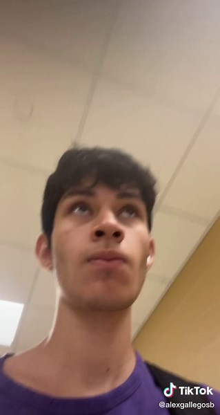 Subiré más cosas en mi (Ig: alex_gallegosb)#fyp #school #usa #schoollife #escuela #intercambio #minivlog