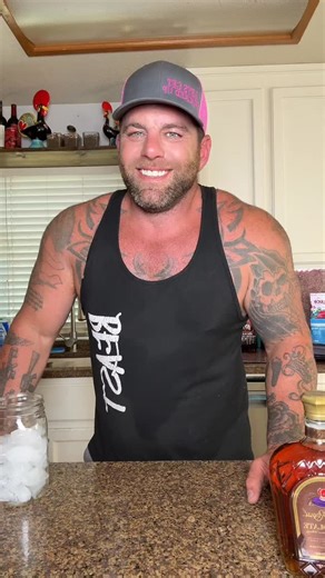 #drinkrecipes #drunk #whiskey #chocolate #coldbrew #yummy | Wood and rust