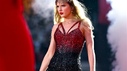 Taylor Swift welcomes huge A list singer on stage at Wembley