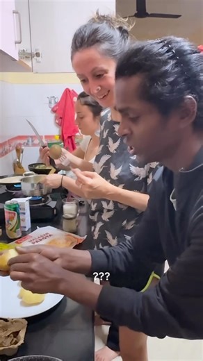 Fingers on fire the Indian way!