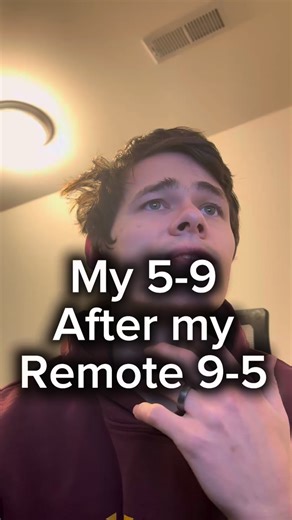 Nick Molitor on Instagram: "Season 1, Epsiode 12 - Tuesday Vibes after a solid 9-5. Kids are still home for the holidays! #ditl #dayinthelife #9to5 #5to9 #workfromhome"