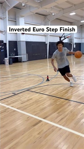 Inverted Euro Step Finish #elite #finish #skill #hoopstate