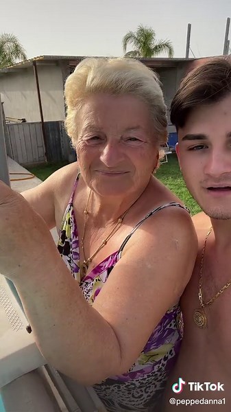 Swimming Lessons for Kids: Fun Pool Activities