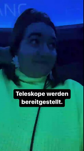 Die Stiftung Planetarium Berlin lädt euch morgen zur begleiteten Beobachtung der partiellen Sonnenfinsternis ein - kostenfrei. Ab 10:00 Uhr warten im Zeiss Großplanetarium, Archenhold Sternwarte und Wilhelm-Foerster-Sternwarte Teleskope, Schutzbrillen und Expert:innen. Schaut vorbei… oder auch nicht. Hauptsache ihr schützt morgen eure Augen. 🕶 🎥 @tipberlin/Lisa Levkic #tipberlin #berlin #tipberlin #sonnenfinsternis #planetarium #weltall #empfehlung #gratis #reels | tip Berlin