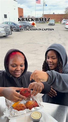 🍬𝐊𝐑𝐀𝐂𝐊 𝐊𝐀𝐍𝐃𝐘🍬 on Instagram: "HOURS/LOCATIONS: ⬇️ WEDNESDAYS & SUNDAYS 📍 House of Dank🏡 26829 Lawrence Ave Center Line MI 1-7 SATURDAYS 📍 Gazzz ✨ 27935 Groesbeck Hwy Roseville MI 1-7 🖤🍬 #foodtruck #comeshop #detroit #krackkandy #boudinballs #cook #hustle #explore"