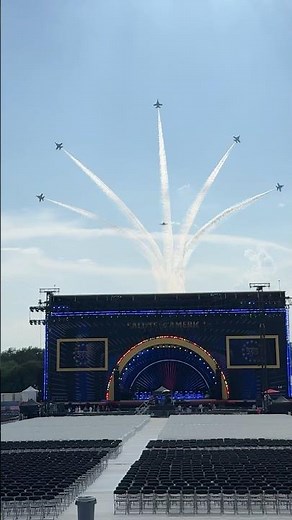 United States Navy Blue Angels fly over performance in Washington D.C. for July 4 #Freedom250 🇺🇸
