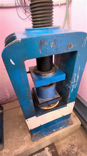 #civilengineering Aggregate crushing value test is code 2386 part4