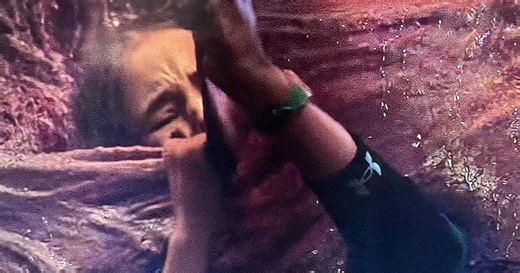 Stranger Things Rushes To Edit Major Episode Blunder After Fans Brutally Expose Mistake