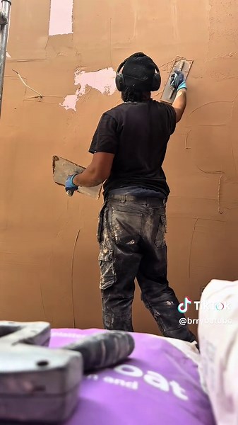 Training Apprentices in Plastering for Success