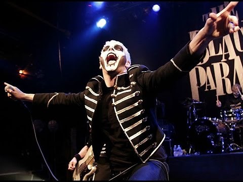 Mama - My Chemical Romance [Music Video]