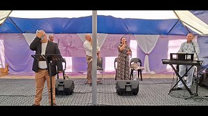 O HEER, tel al die skerwe, van my gebroke hart eens weer.......... | Only by Grace Worship Center