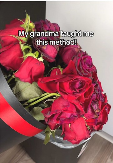 Don’t throw away your roses — this trick helps preserve them for a long time 🌹 #lifehack #DIY #flowers #tipsandtricks #advice