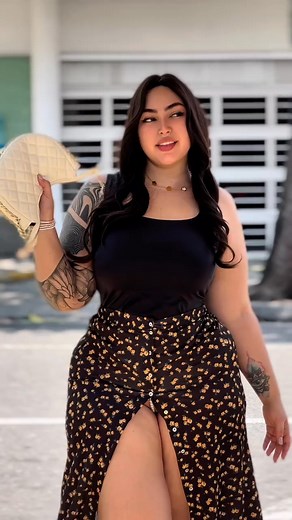 118K views · 1.8K reactions | Model Hub on Reels | Facebook