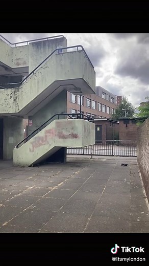Exploring the Aylesbury Estate: A Walk Through London's Iconic Housing Complex