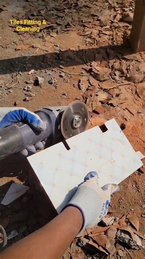 I cut tiles with a grinder machine.#tilescutting #grindertilescutting #cuttingskills