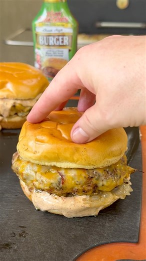 683K views · 6.5K reactions | Smoked Cajun Burgers | Grillnation | Facebook