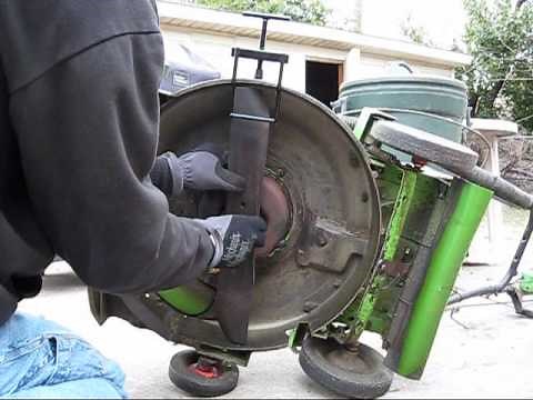 How to remove a Lawnboy Blade Adapter