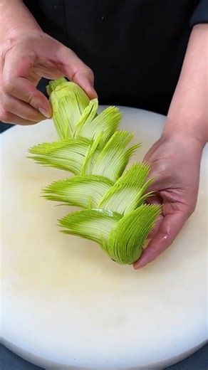 Easy Vegetable Carving Ideas You Must TryBeautiful Vegetable Carving Designs for Events