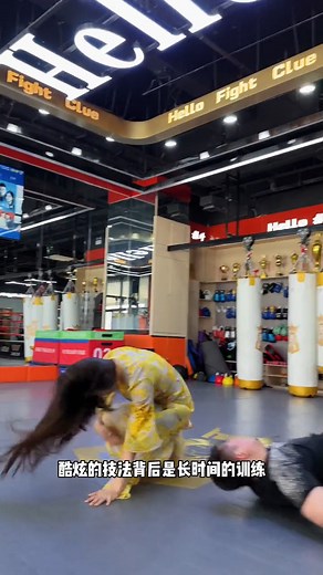 2.5M views · 30K reactions | 这陪练对我太了解不好对付，谁来当我的新陪练！ #美女 #Reels #拳馆老板娘 #reels #日常 #virals #viral | The gym owner's wife. | Facebook