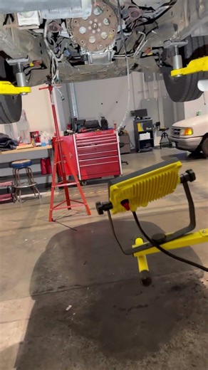 Transmission replacement on a Chevy G3500 12 passenger van. Trans would only go in reverse. #chevy