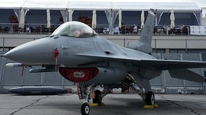 First Ukranian pilots graduate flight training in Tucson