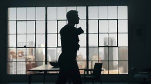 Watch actor Chris Hemsworth starring as the face of #BOSSbottled in the #ManOfToday campaign. Discover the fragrance: bit.ly/BOSS-BOTTLED-Fragrance | BOSS