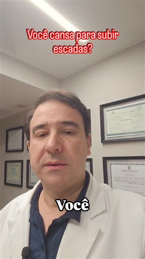 Dr Eduardo Tassi Cardiologista CRM 5269746-0 on Instagram: "🫀 Você cansa ao subir escadas? Isso pode ser o seu coração pedindo atenção. Muita gente acredita que esse cansaço é apenas falta de preparo físico ou “coisa da idade”. Mas quando tarefas simples como subir escadas, caminhar no mercado ou até tomar banho começam a exigir esforço excessivo, é preciso investigar. Em alguns casos, o coração pode não estar bombeando o sangue com a eficiência necessária. E a insuficiência cardíaca, qu