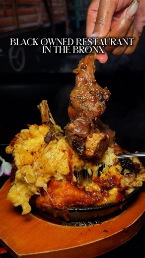 Code Red Restaurant and Lounge on Instagram: "The Bronx has some of NYC's best hidden gems. This gem in particular is @coderednyc_ a spacious, vibrant, versatile Caribbean fusion restaurant nestled on Gunhill rd! Dm for your reservations today! • • • #bronxny #bronx #thebronx #explorepage #newyork #newyorkcity #nyc #restaurant #nycfoodie #fyp #travelny #fyp"